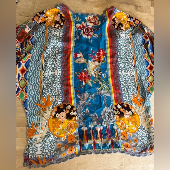 Johnny Was Dragon Printed silk top - Picture 2 of 11